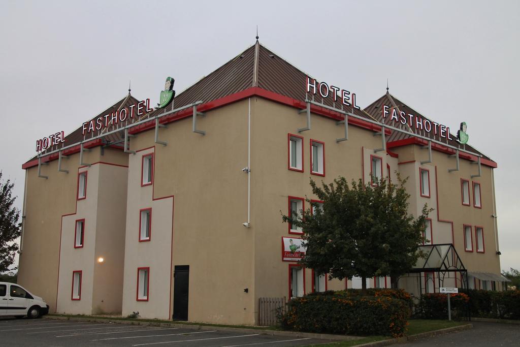 Fasthotel Montereau - Esmans Eksteriør billede